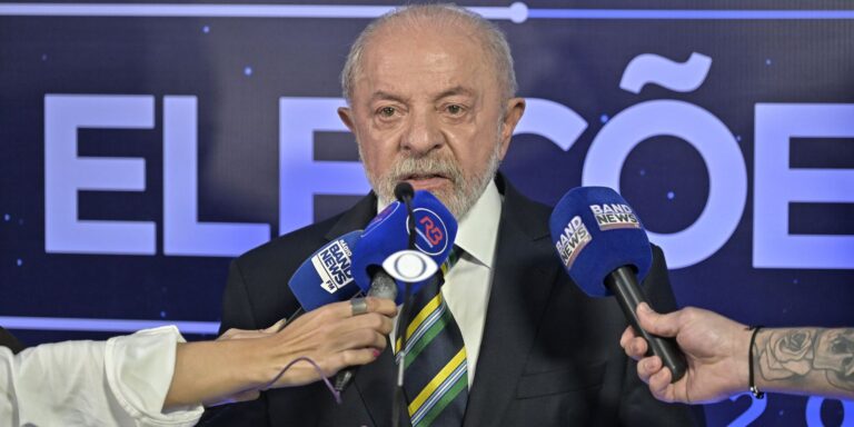 TSE: Lula autoriza quebra de sigilo bancário se Flávio fizer o mesmo tse:-lula-autoriza-quebra-de-sigilo-bancario-se-flavio-fizer-o-mesmo