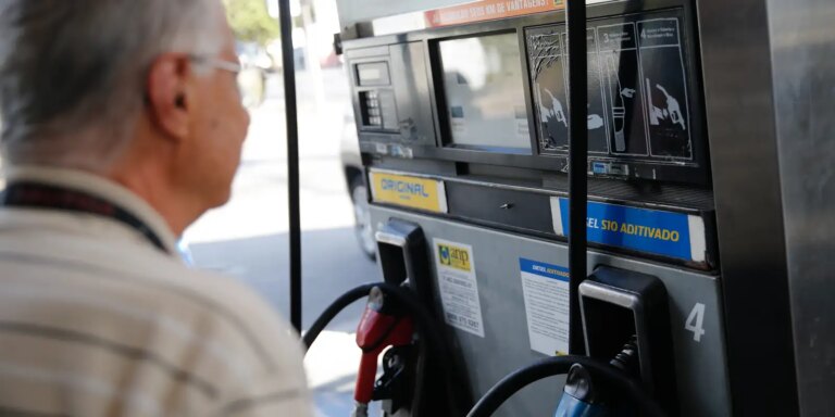 governo-prorroga-por-um-mes-subvencao-de-r$-2,12-ao-diesel