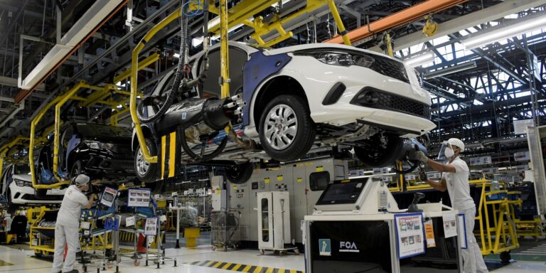 CNI reduz previsão de crescimento do PIB para 1,6% em 2026 cni-reduz-previsao-de-crescimento-do-pib-para-1,6%-em-2026