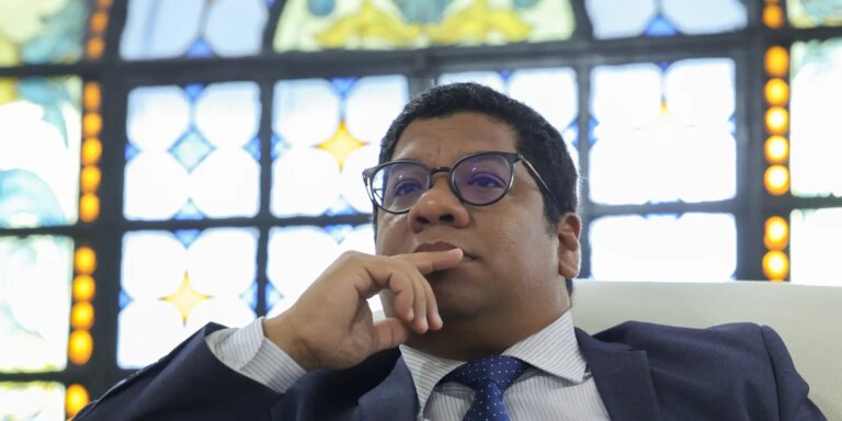 Risco de invasão de Cuba pelos EUA é real, avalia embaixador risco-de-invasao-de-cuba-pelos-eua-e-real,-avalia-embaixador