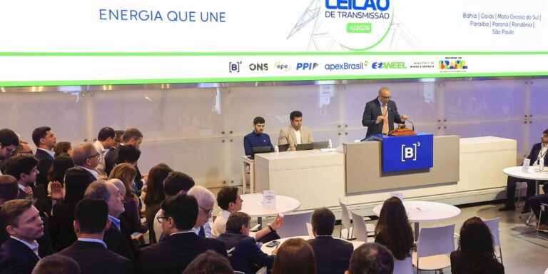 Com muita disputa, Aneel leiloou oito lotes de transmissão de energia com-muita-disputa,-aneel-leiloou-oito-lotes-de-transmissao-de-energia