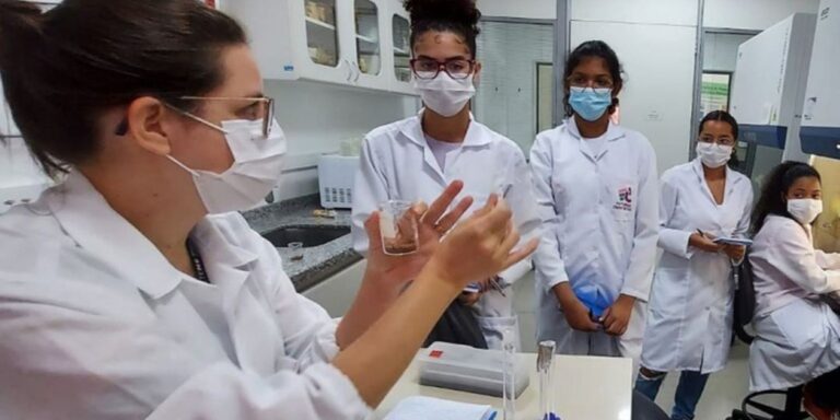 Inscrições para o Programa Futuras Cientistas vão até 6 novembro inscricoes-para-o-programa-futuras-cientistas-vao-ate-6-novembro